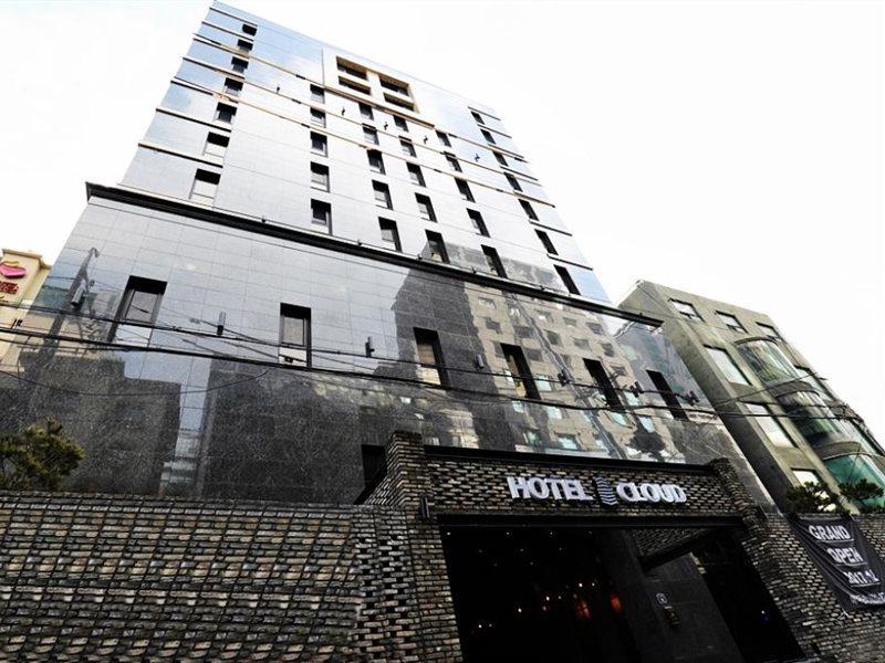 Uijeongbu Cloud Hotel Екстер'єр фото
