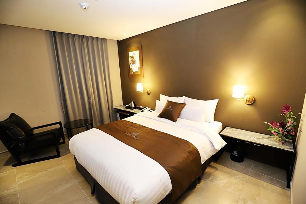 Uijeongbu Cloud Hotel Екстер'єр фото